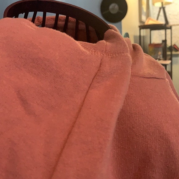 “Redhead” Brunette crop sweat shirt - Picture 4 of 5